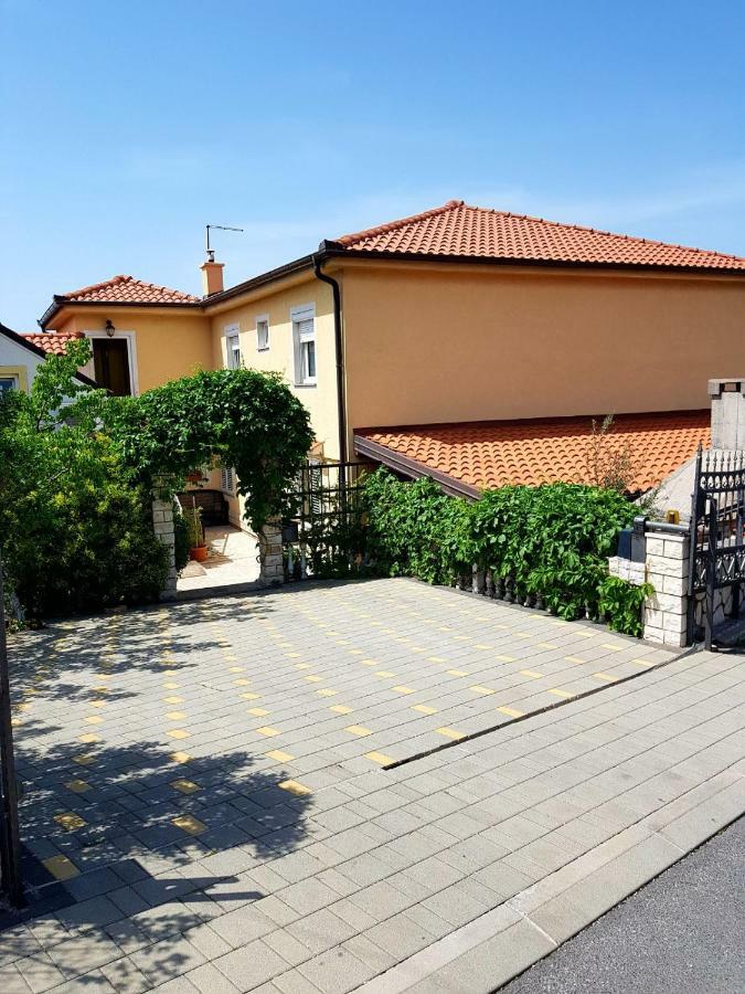 Apartment Tatjana *